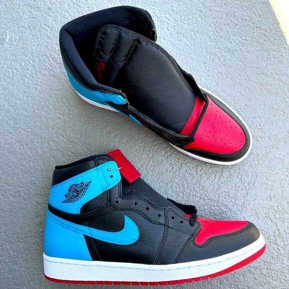 Jordan 1 Retro High NC to CHI Sneakers (Women’s 14.5 / Men’s 13) Brand New - Picture 2 of 10